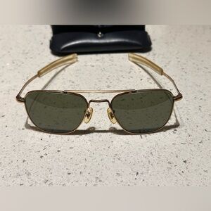 American optical 12K GF 5 1/2 original pilot sunglasses w/case
